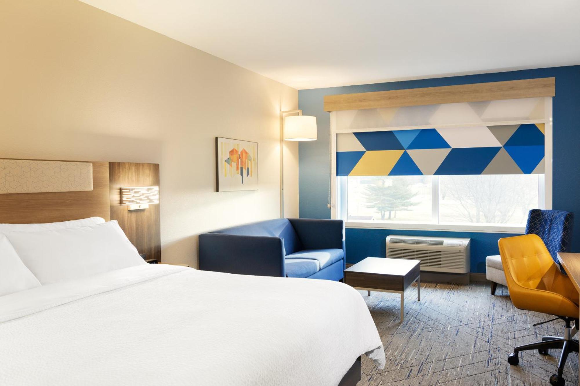 Holiday Inn Express & Suites Chicago North Shore - Niles By Ihg Dış mekan fotoğraf